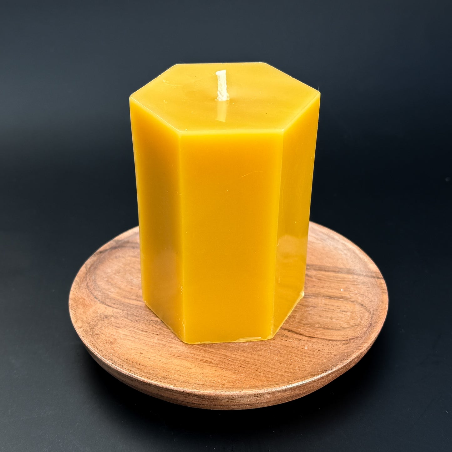Beeswax pillar, hexagon - small